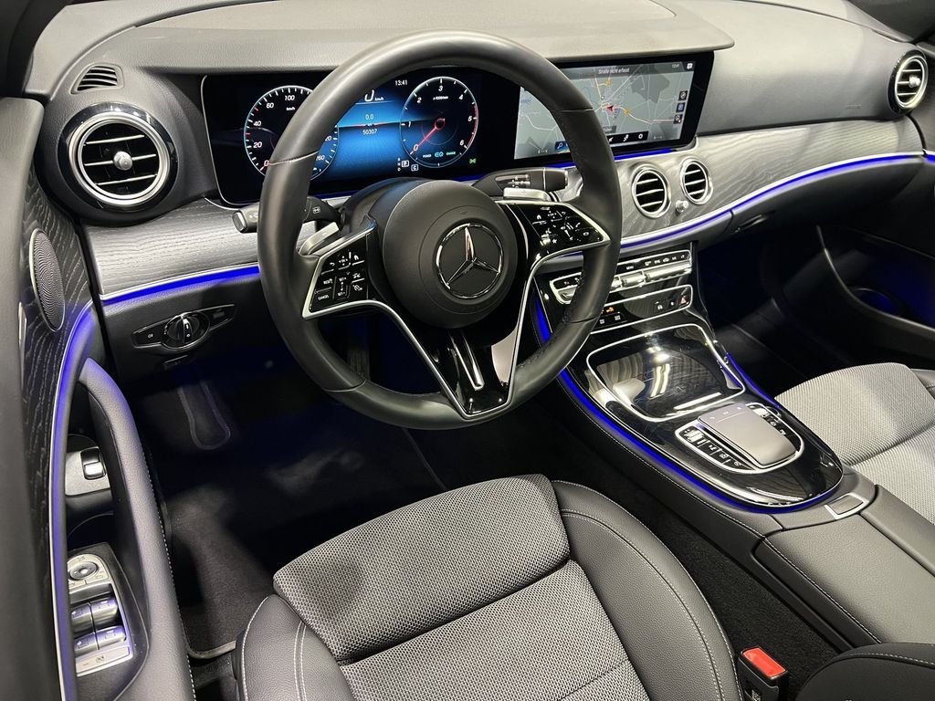 Mercedes-Benz E 220 2024 г. Чёрный, пробег 49980 км