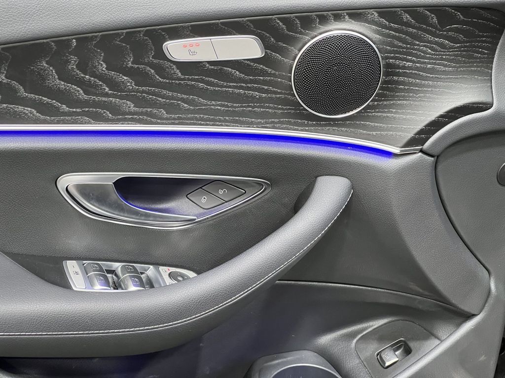 Mercedes-Benz E 220 2024 г. Чёрный, пробег 49980 км