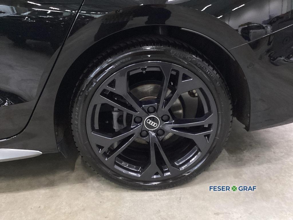 Audi A3 2025 г. Чёрный, пробег 46431 км