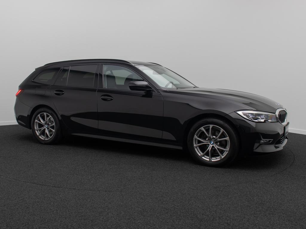 BMW 320 2022 г. Чёрный, пробег 36987 км