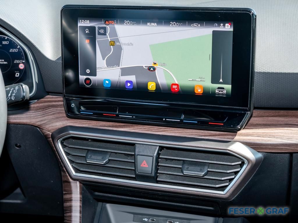 SEAT Leon 2021 г. Серебристый, пробег 37506 км