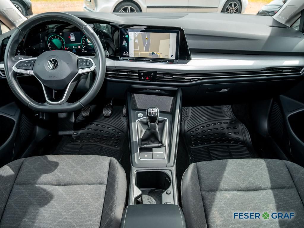 Volkswagen Golf 2023 г. Чёрный, пробег 51966 км