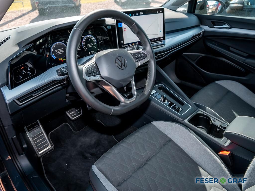 Volkswagen Golf 2025 г. Серый, пробег 13832 км