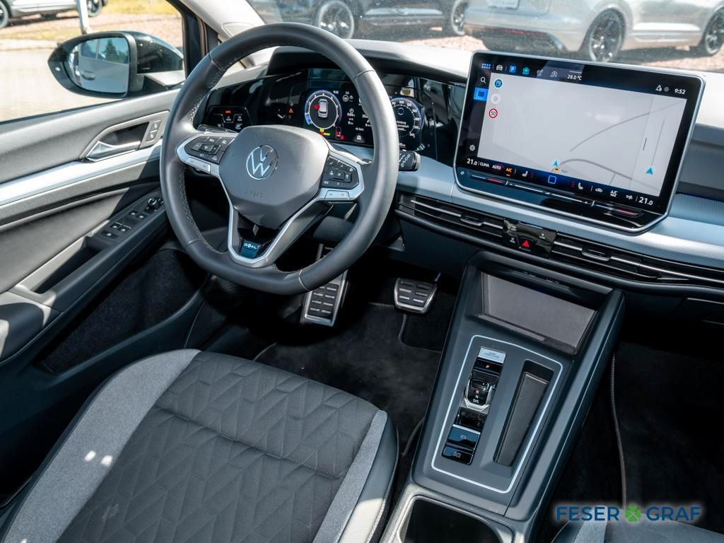 Volkswagen Golf 2025 г. Серый, пробег 13832 км