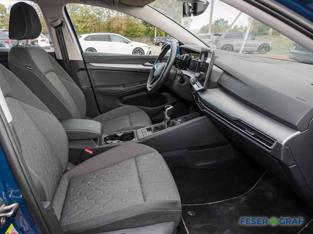 Volkswagen Golf 2025 г. Синий, пробег 26567 км
