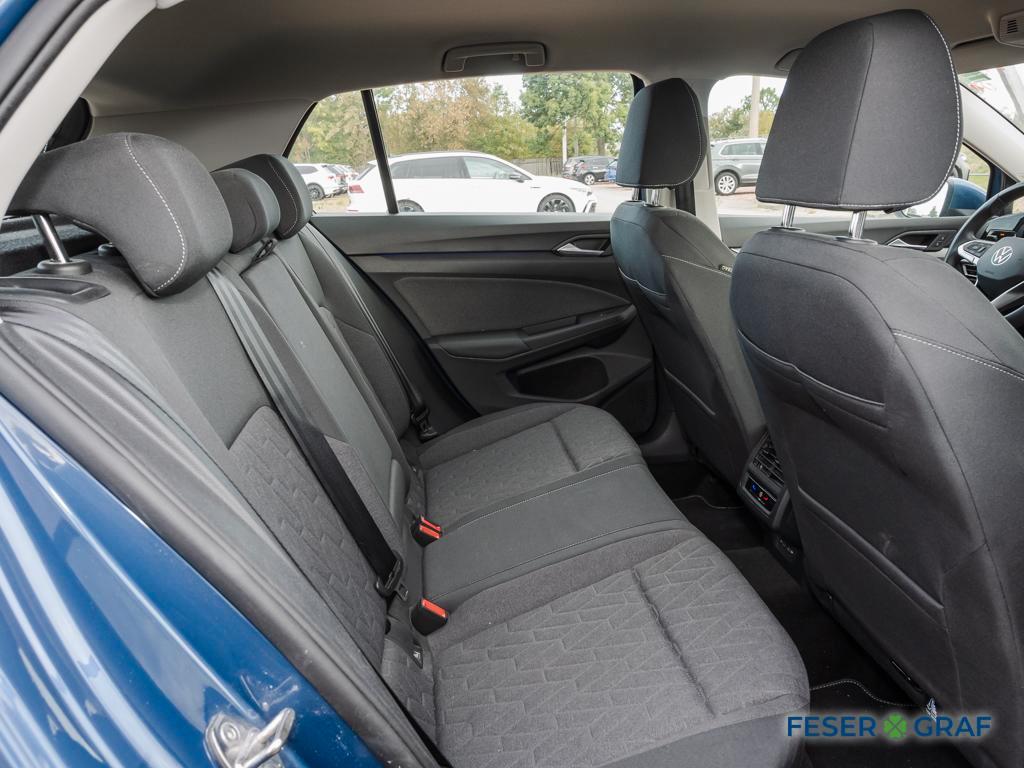 Volkswagen Golf 2025 г. Синий, пробег 26567 км