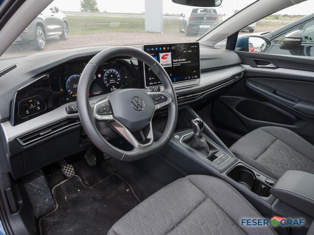 Volkswagen Golf 2025 г. Синий, пробег 26567 км