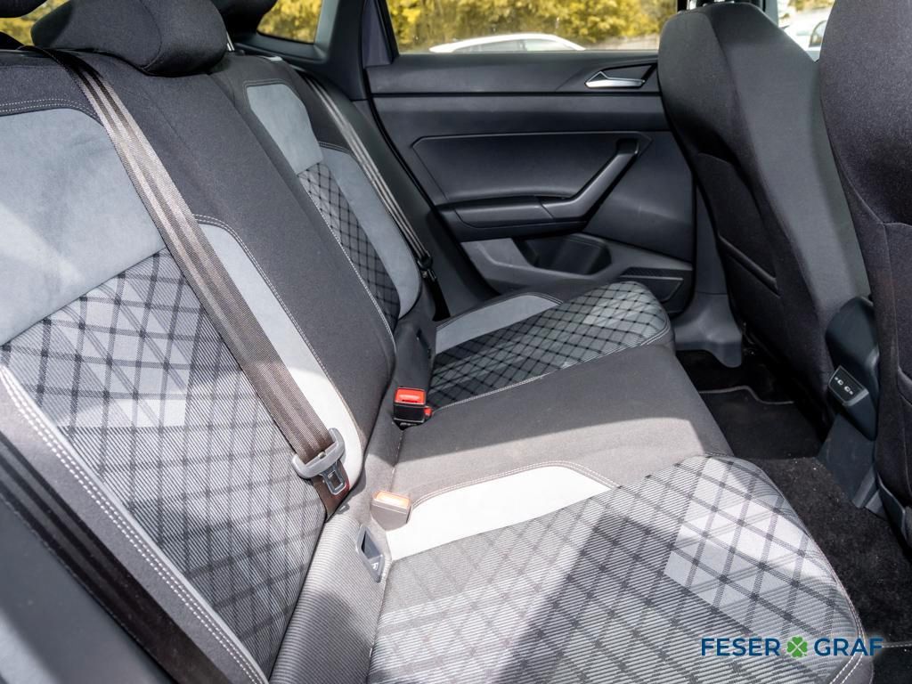 Volkswagen Polo 2023 г. Серый, пробег 38941 км