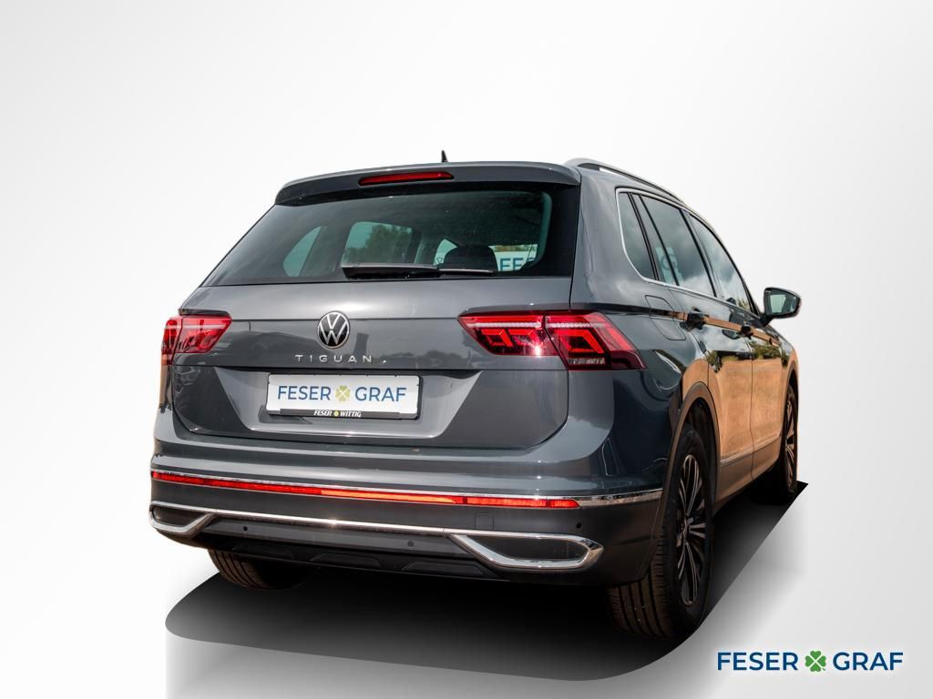 Volkswagen Tiguan 2023 г. Серый, пробег 48406 км