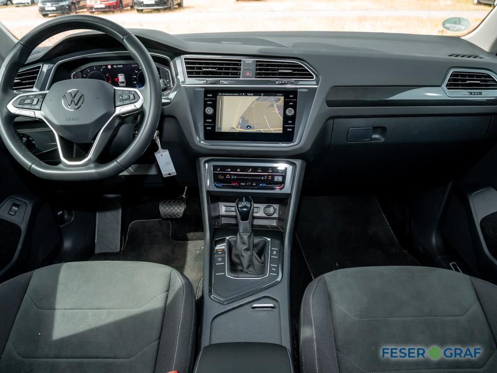 Volkswagen Tiguan 2023 г. Серый, пробег 48406 км