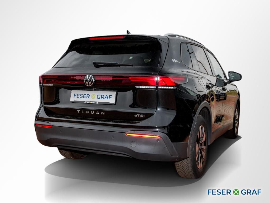 Volkswagen Tiguan 2025 г. Чёрный, пробег 32860 км