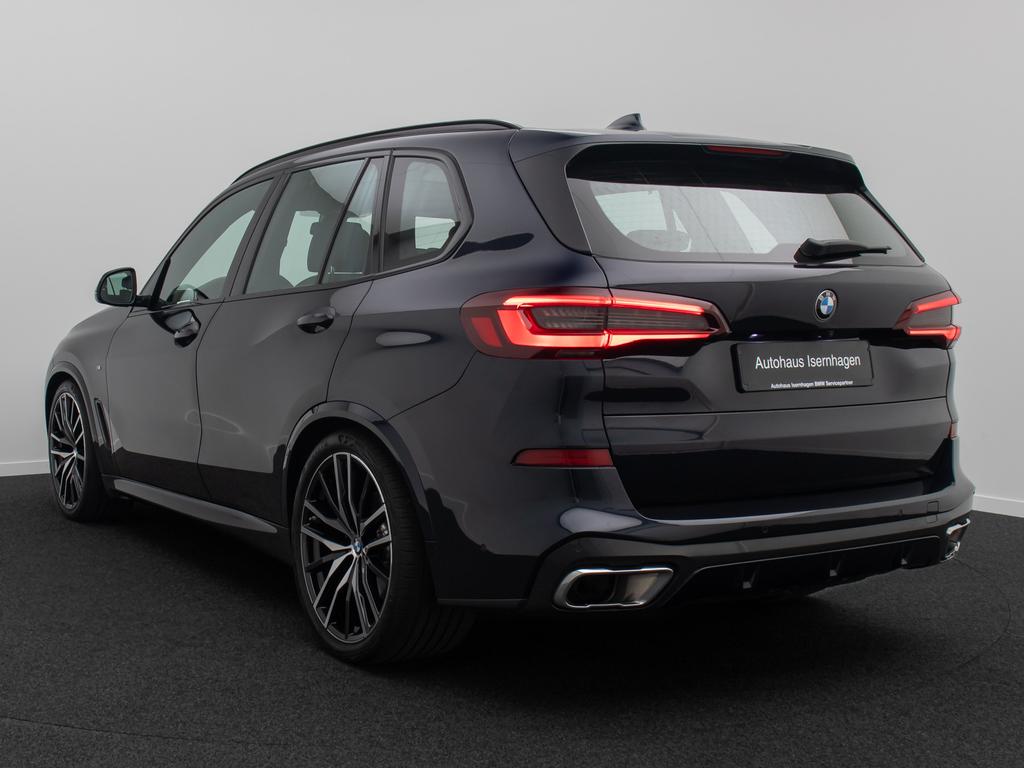 BMW X5 2023 г. Чёрный, пробег 25923 км