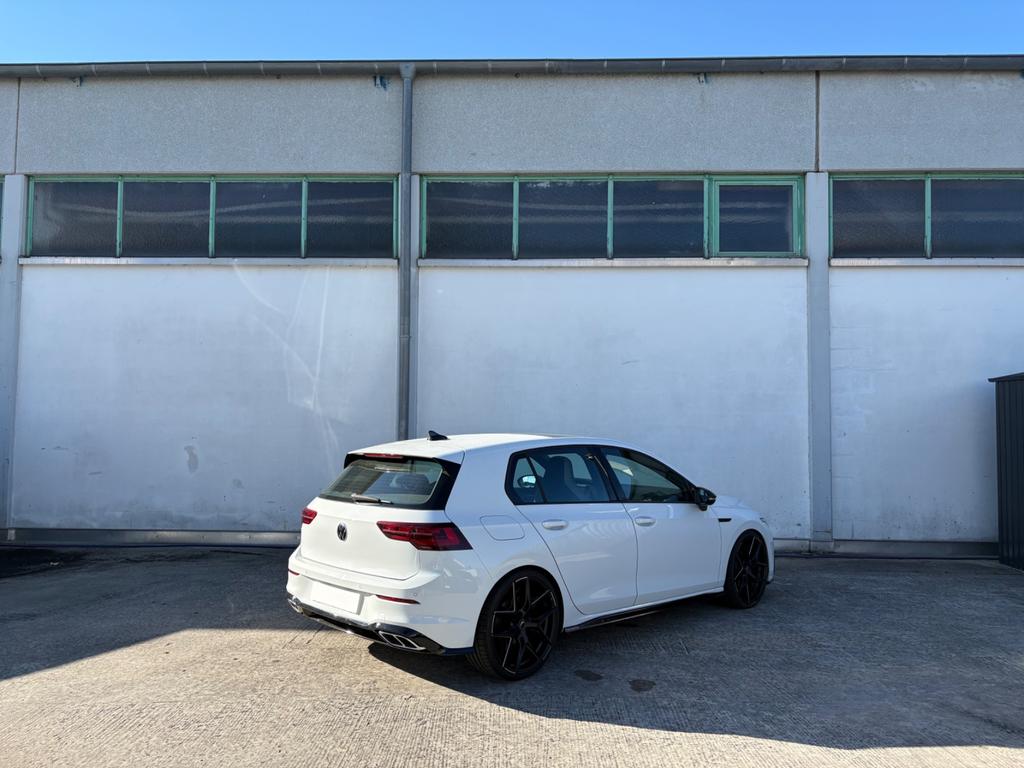 Volkswagen Golf 2023 г. Белый, пробег 55690 км
