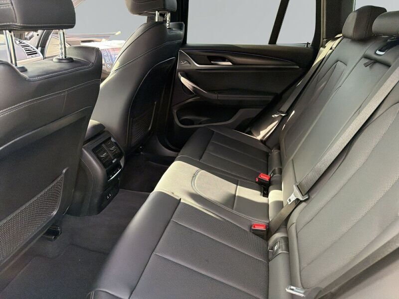 BMW X3 2022 г. Белый, пробег 58255 км