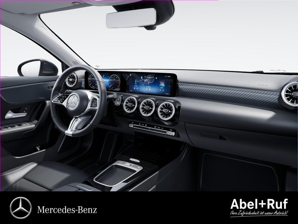 Mercedes-Benz A 180 2024 г. Чёрный, пробег 35763 км