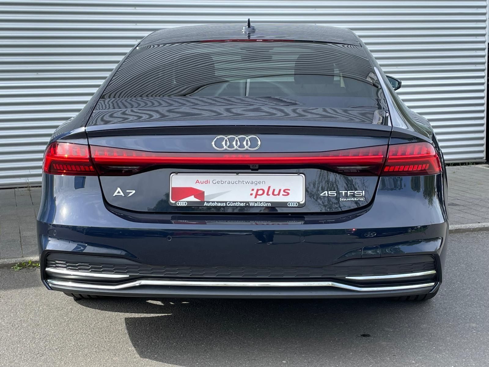 Audi A7 2023 г. Синий, пробег 55300 км