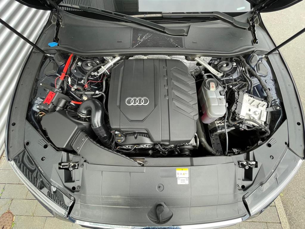 Audi A7 2023 г. Синий, пробег 55300 км