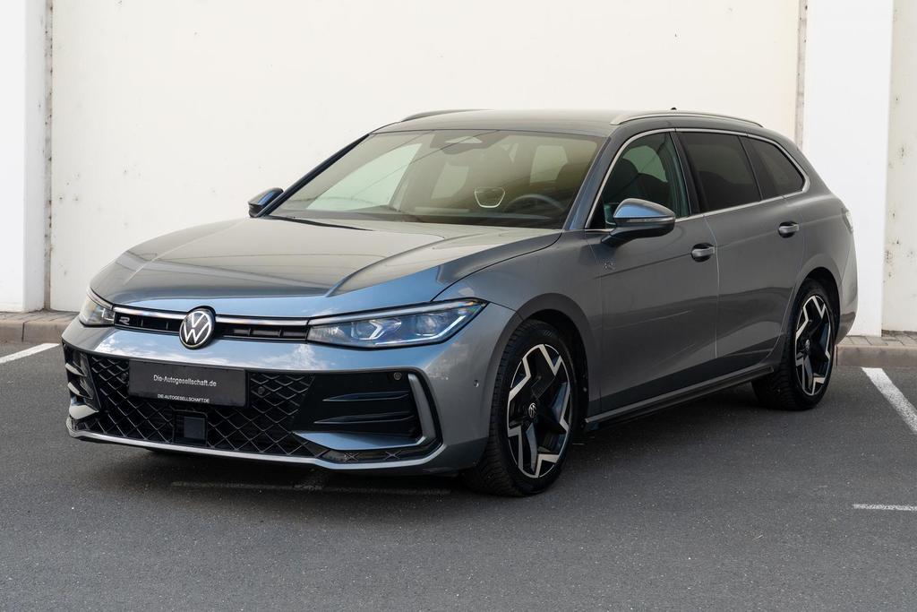 Volkswagen Passat 2025 г. Серый, пробег 59270 км