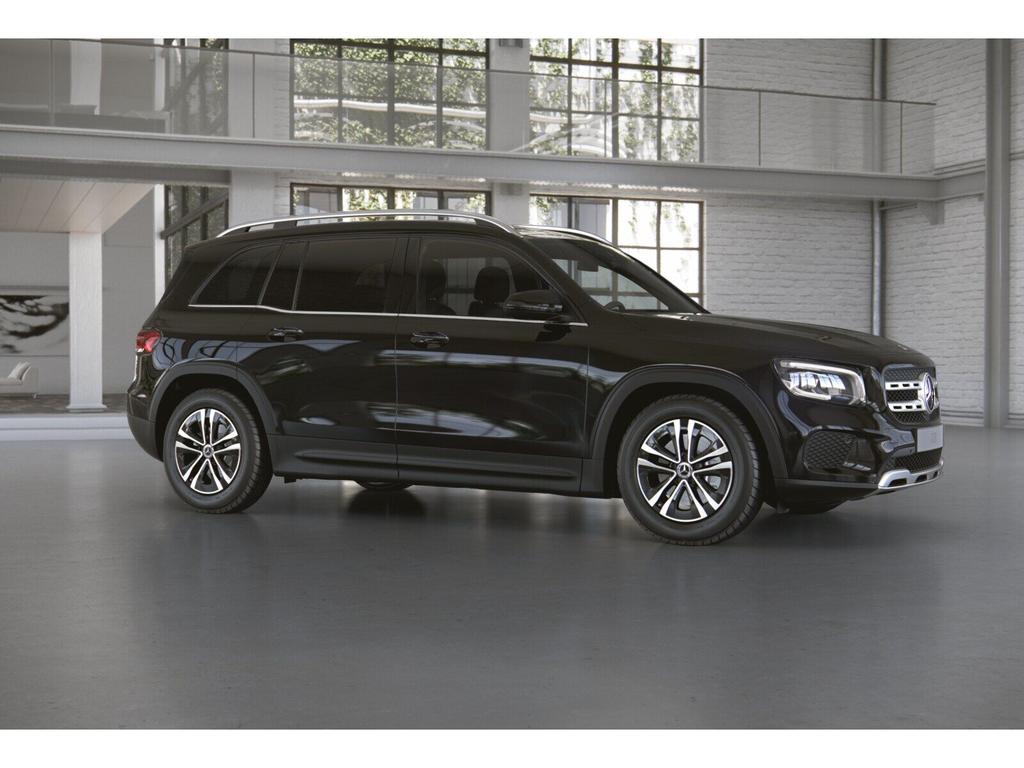 Mercedes-Benz GLB 200 2023 г. Чёрный, пробег 59664 км