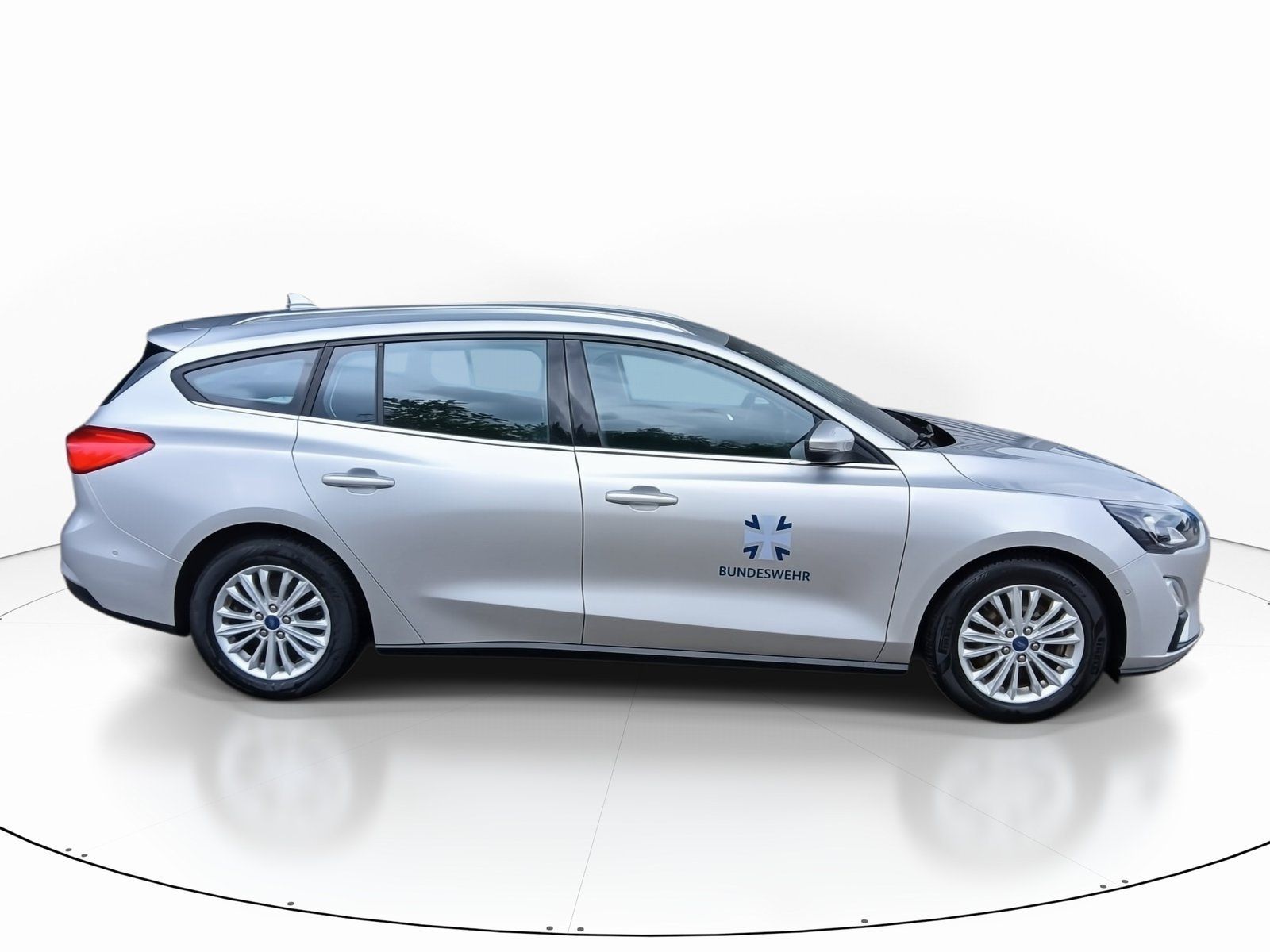 Ford Focus 2021 г. Серебристый, пробег 46986 км
