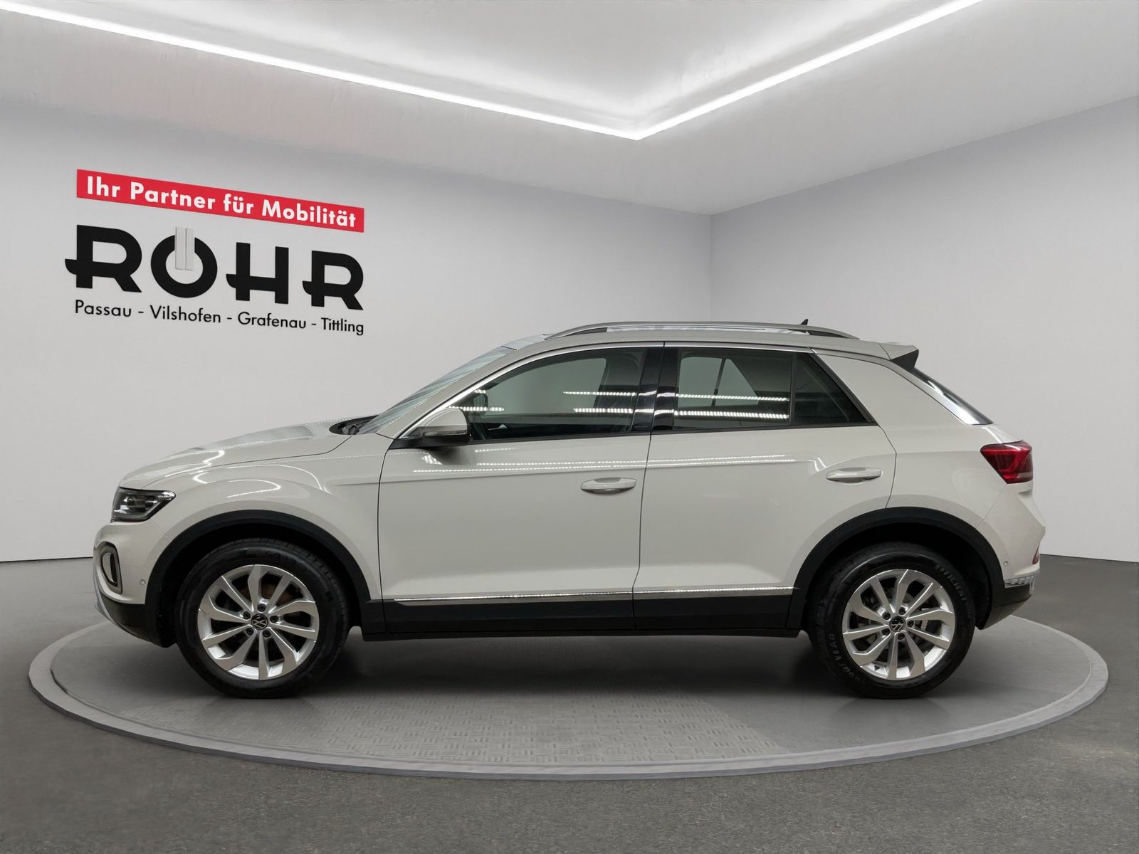 Volkswagen T-Roc 2022 г. Серый, пробег 49621 км