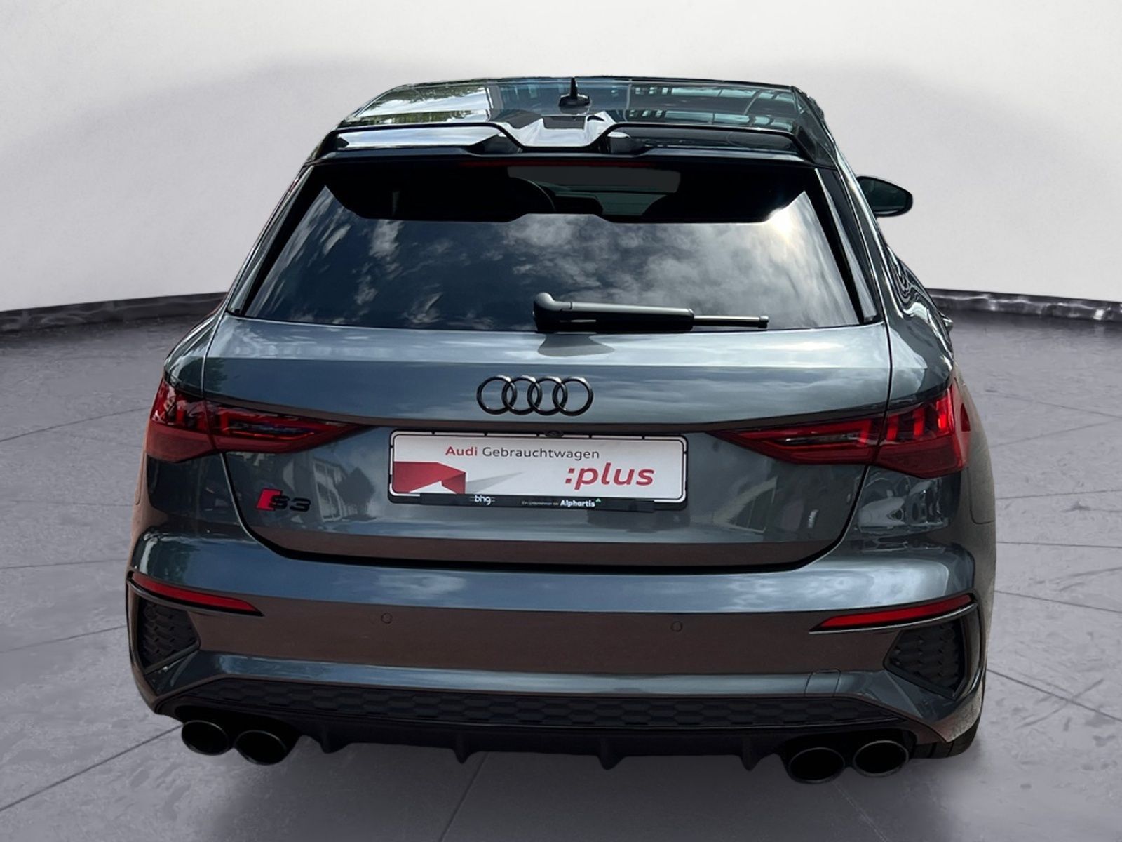 Audi S3 2023 г. Серый, пробег 36014 км
