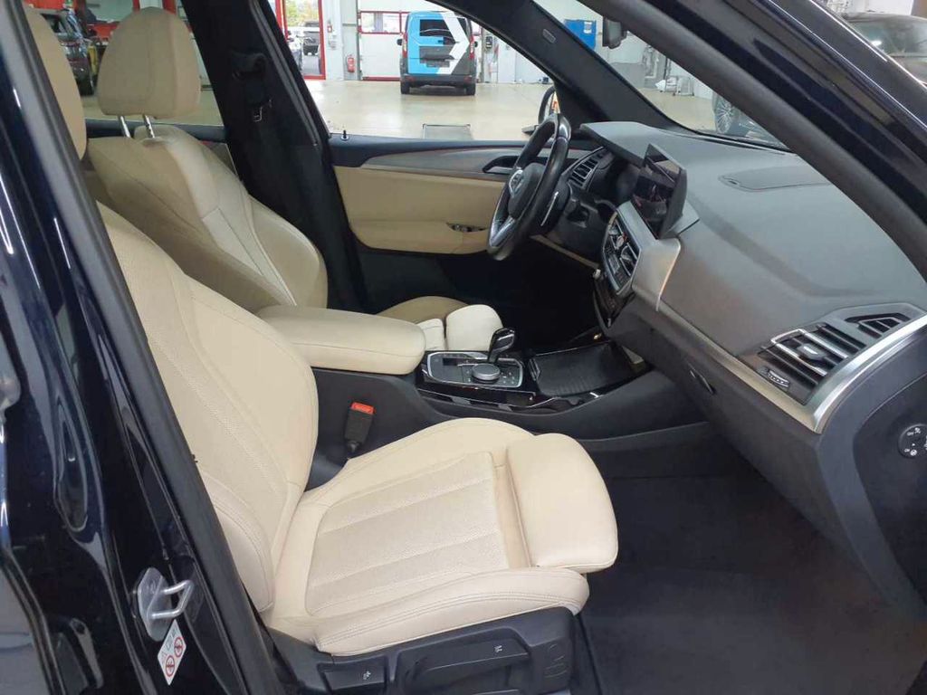 BMW X3 2023 г. Чёрный, пробег 48823 км