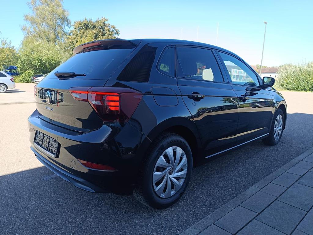 Volkswagen Polo 2023 г. Чёрный, пробег 42162 км