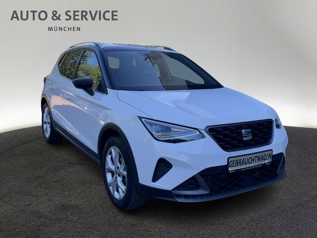 SEAT Arona 2022 г. Белый, пробег 56700 км