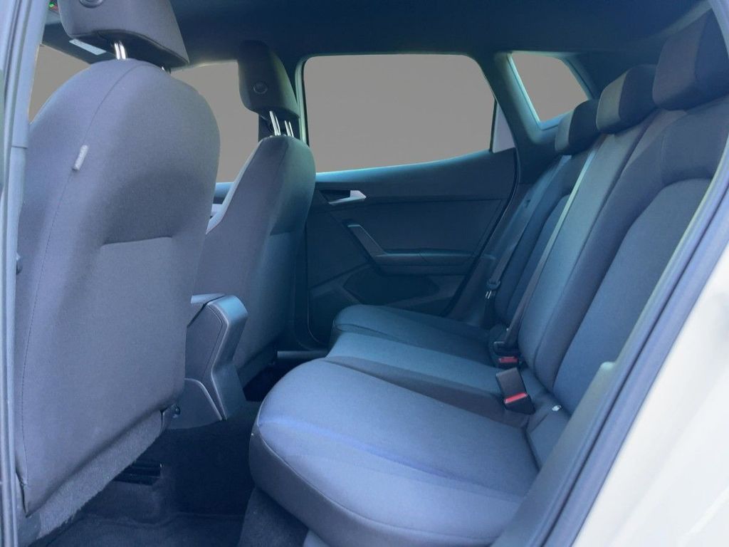 SEAT Arona 2022 г. Белый, пробег 56700 км