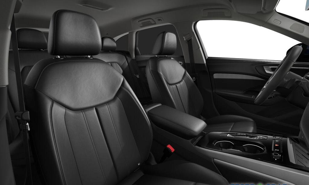 Audi A5 2025 г. Синий, пробег 28989 км