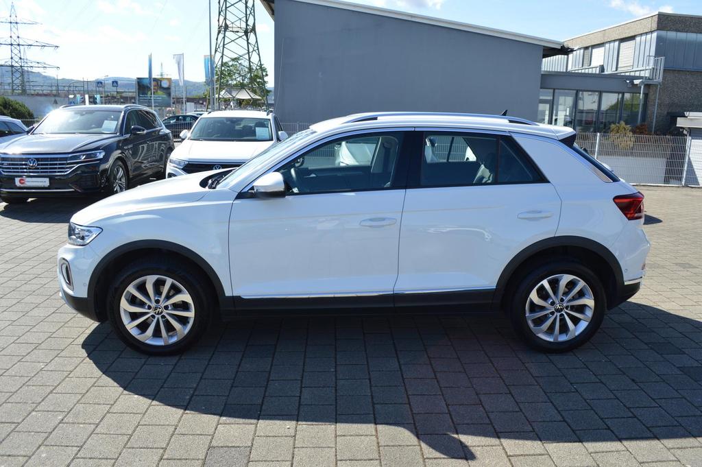 Volkswagen T-Roc 2023 г. Белый, пробег 48700 км