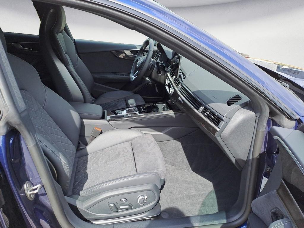 Audi S5 2024 г. Синий, пробег 39408 км