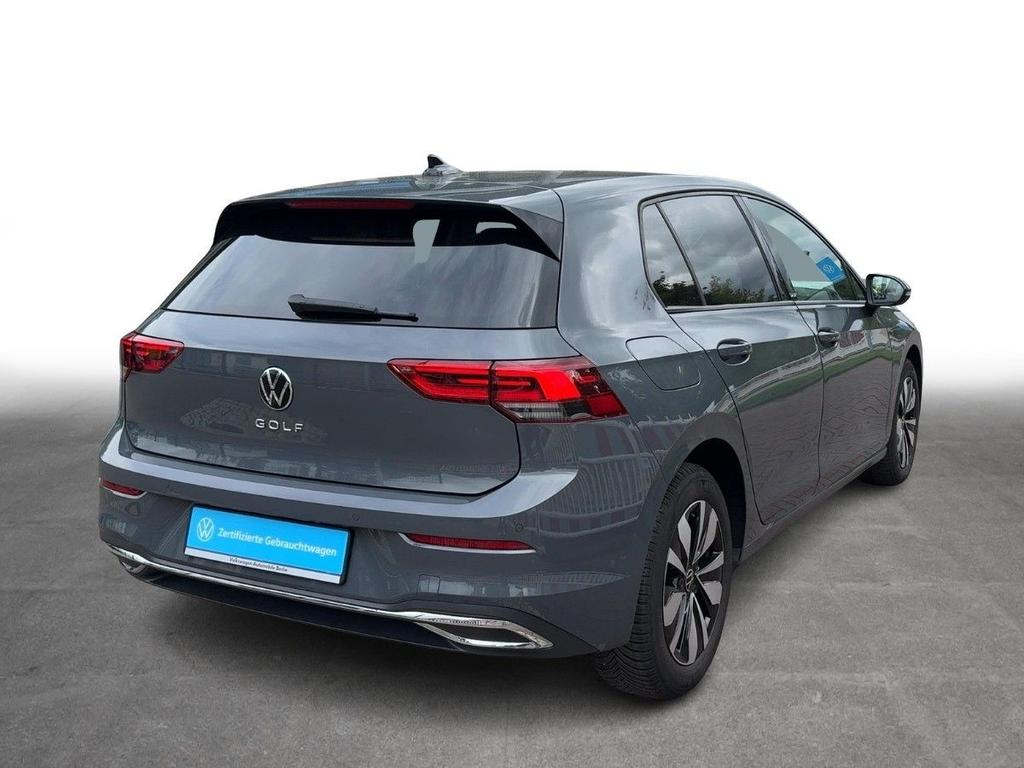 Volkswagen Golf 2023 г. Серый, пробег 37890 км