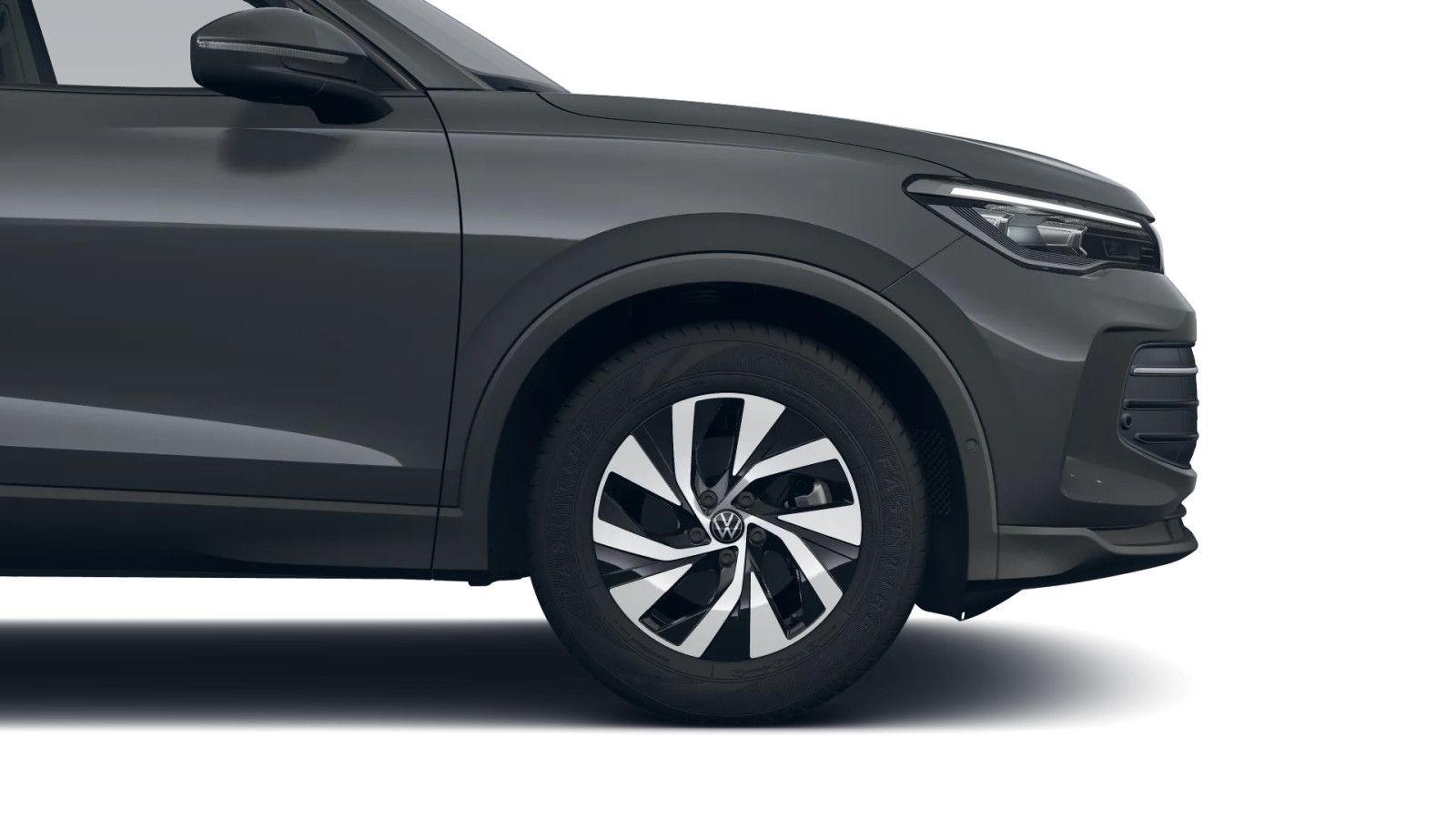 Volkswagen Tiguan 2025 г. Серый, пробег 36407 км