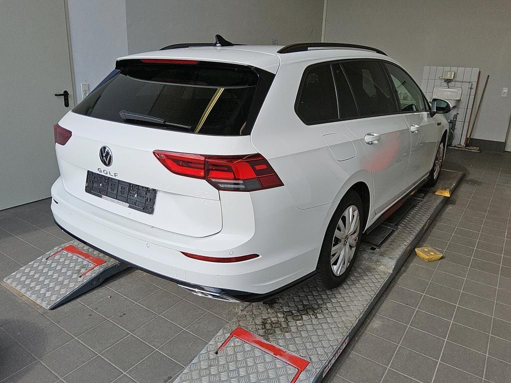 Volkswagen Golf 2022 г. Белый, пробег 56556 км