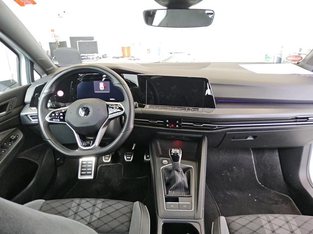 Volkswagen Golf 2022 г. Белый, пробег 56556 км