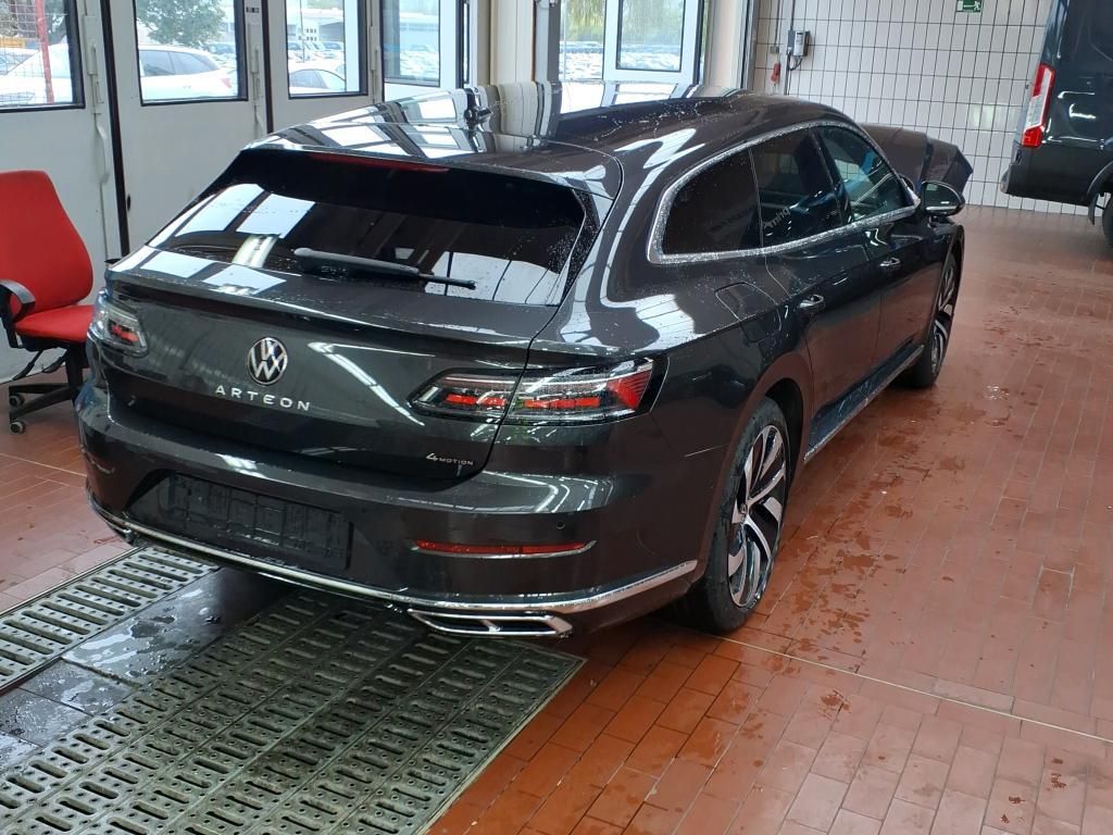 Volkswagen Arteon 2024 г. Серый, пробег 24811 км