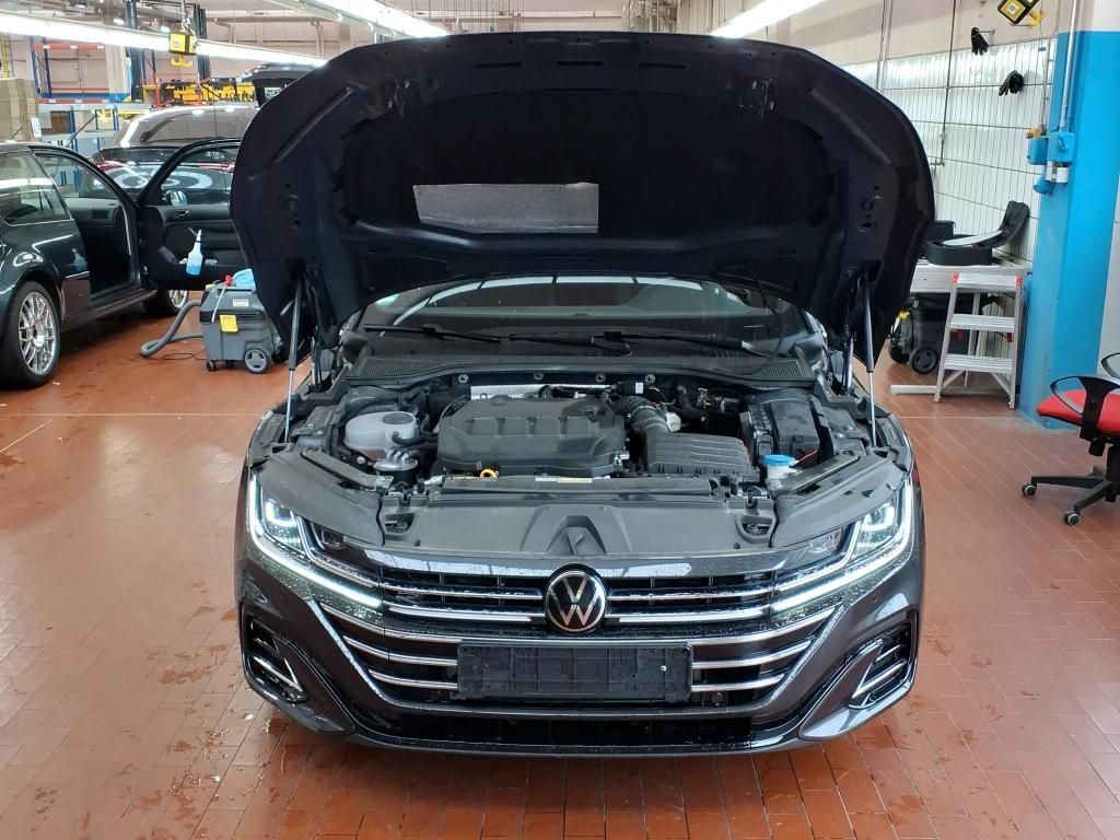 Volkswagen Arteon 2024 г. Серый, пробег 24811 км