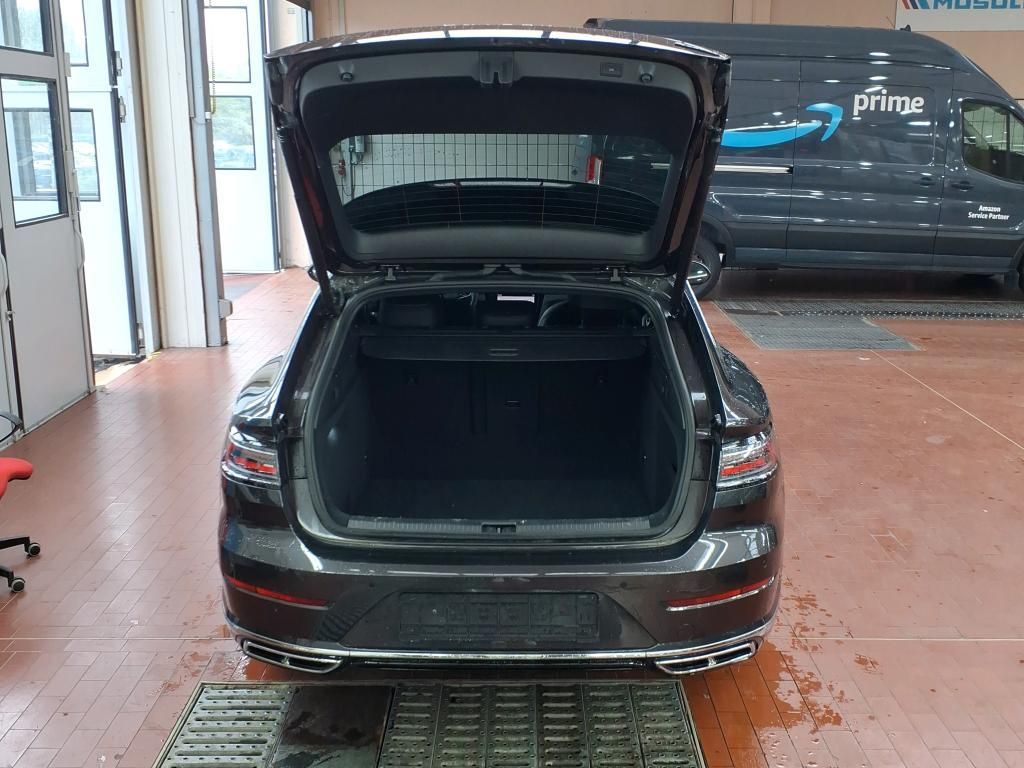 Volkswagen Arteon 2024 г. Серый, пробег 24811 км