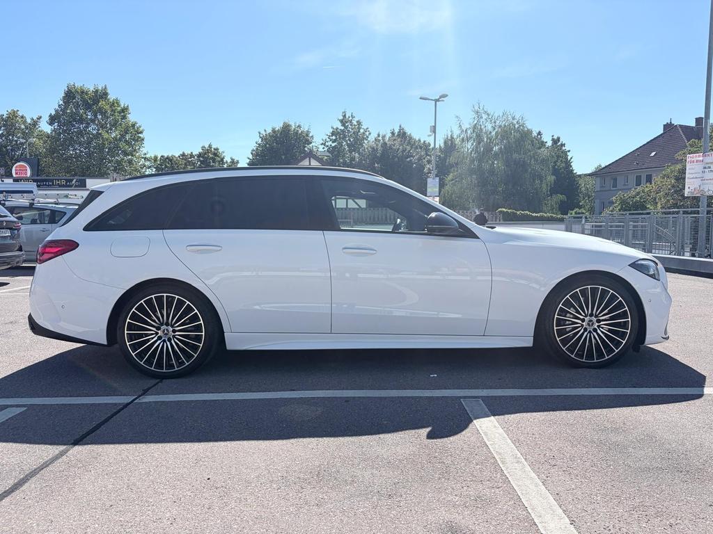 Mercedes-Benz C 300 2024 г. Белый, пробег 41000 км