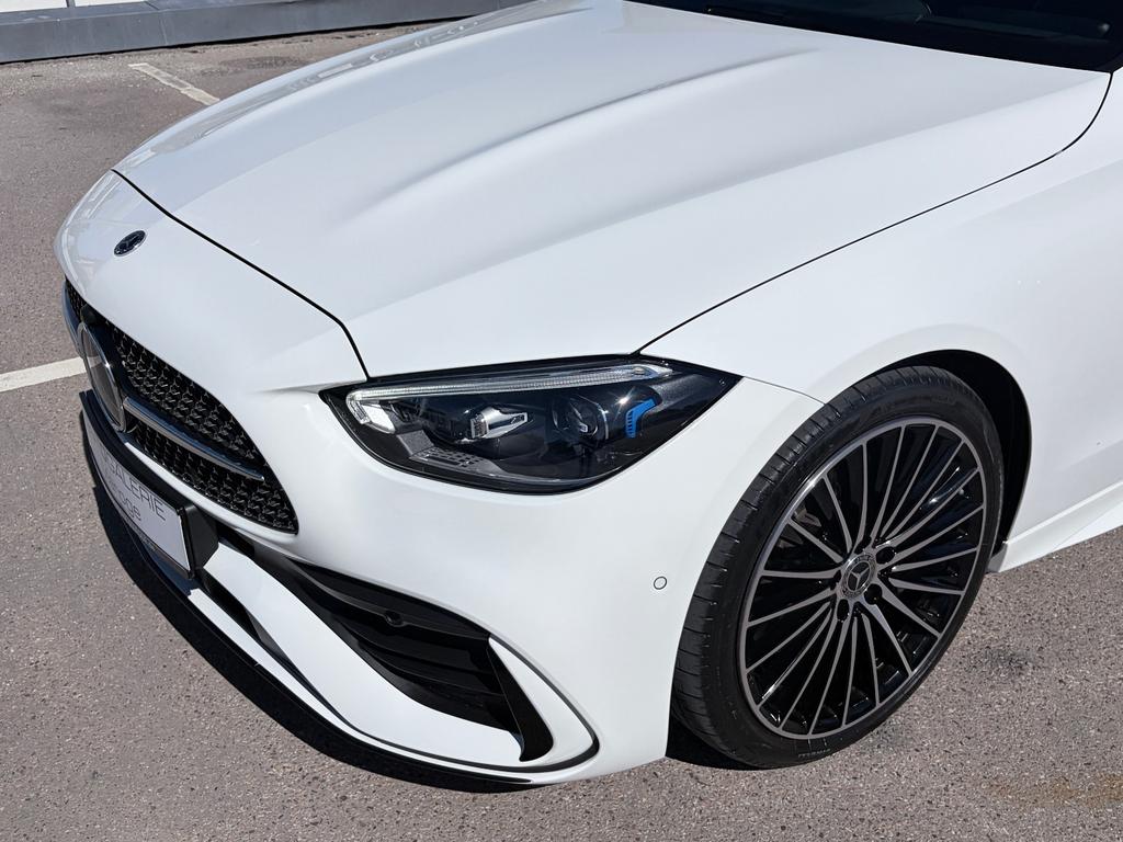Mercedes-Benz C 300 2024 г. Белый, пробег 41000 км