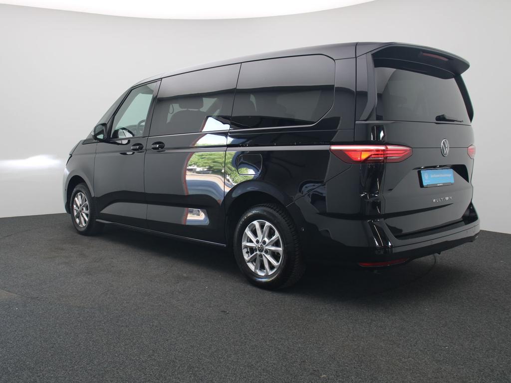 Volkswagen T7 MULTIVAN 2025 г. Чёрный, пробег 15500 км