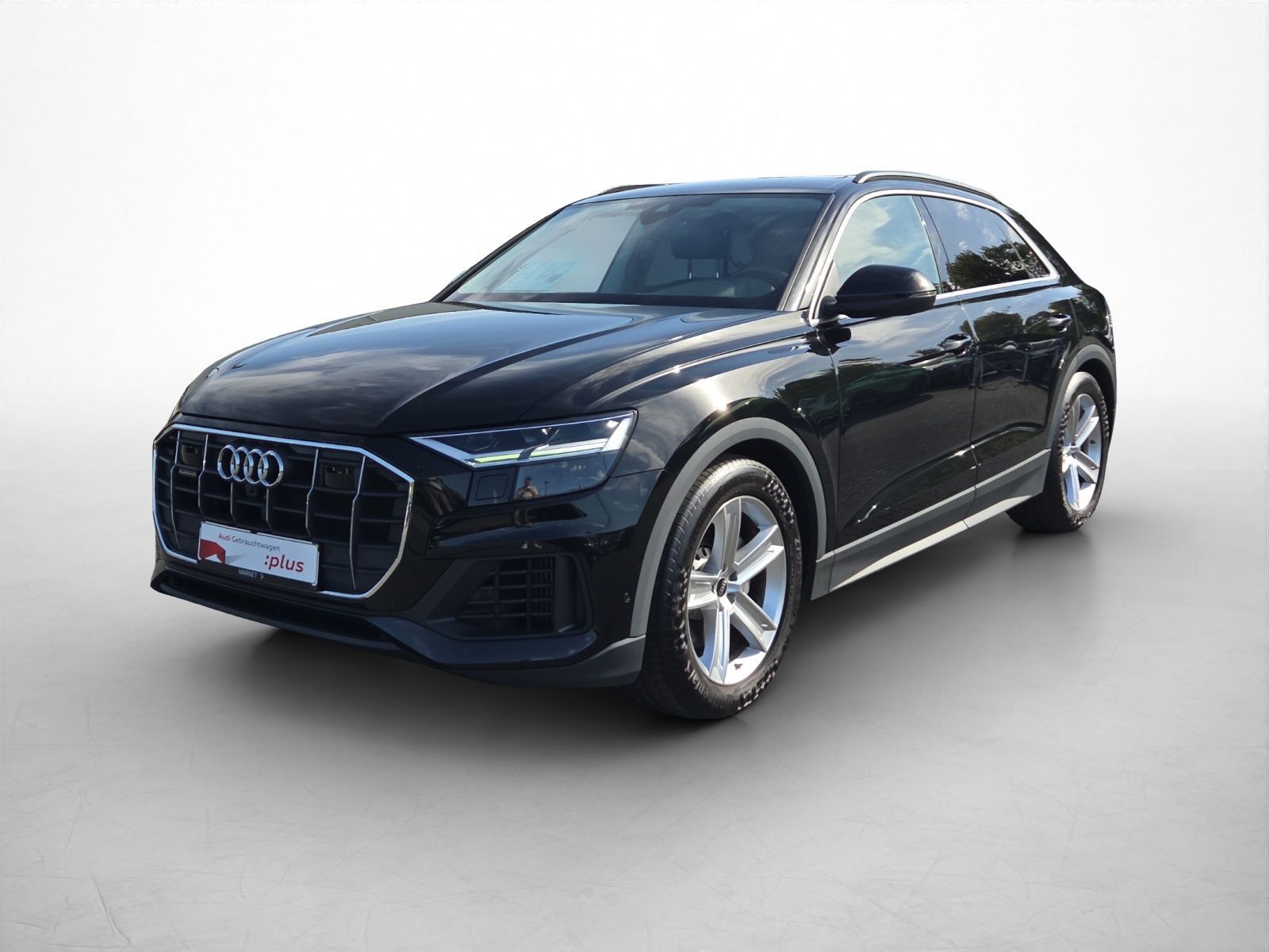 Audi Q8 2022 г. Чёрный, пробег 56328 км