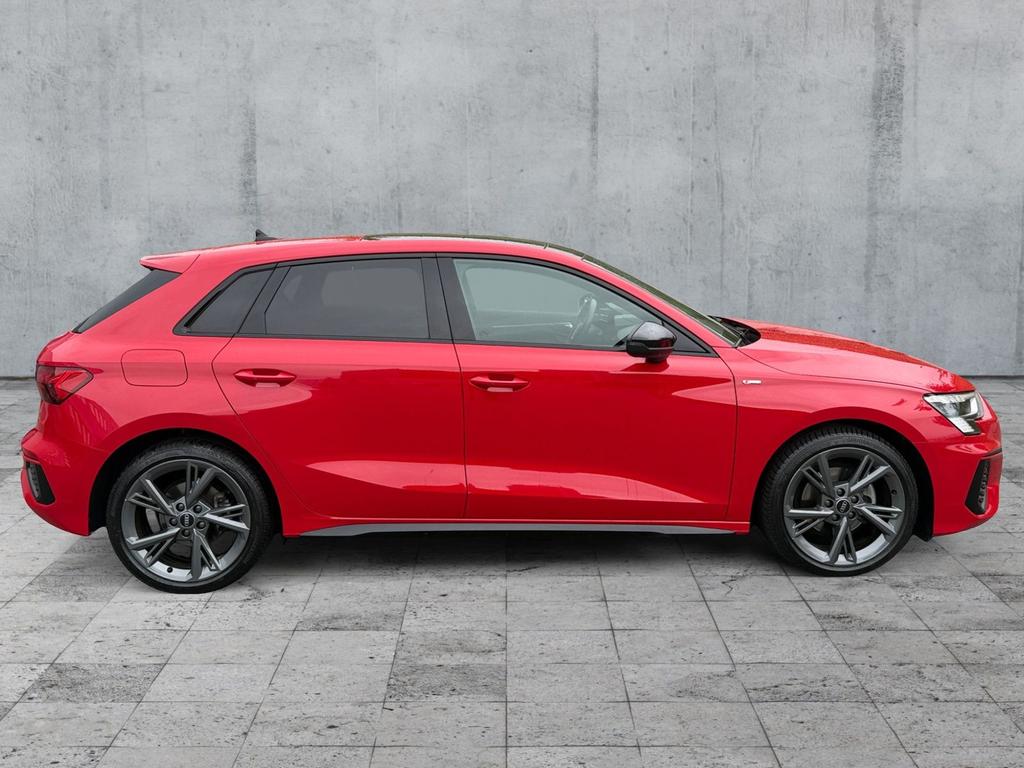 Audi A3 2022 г. Красный, пробег 51104 км