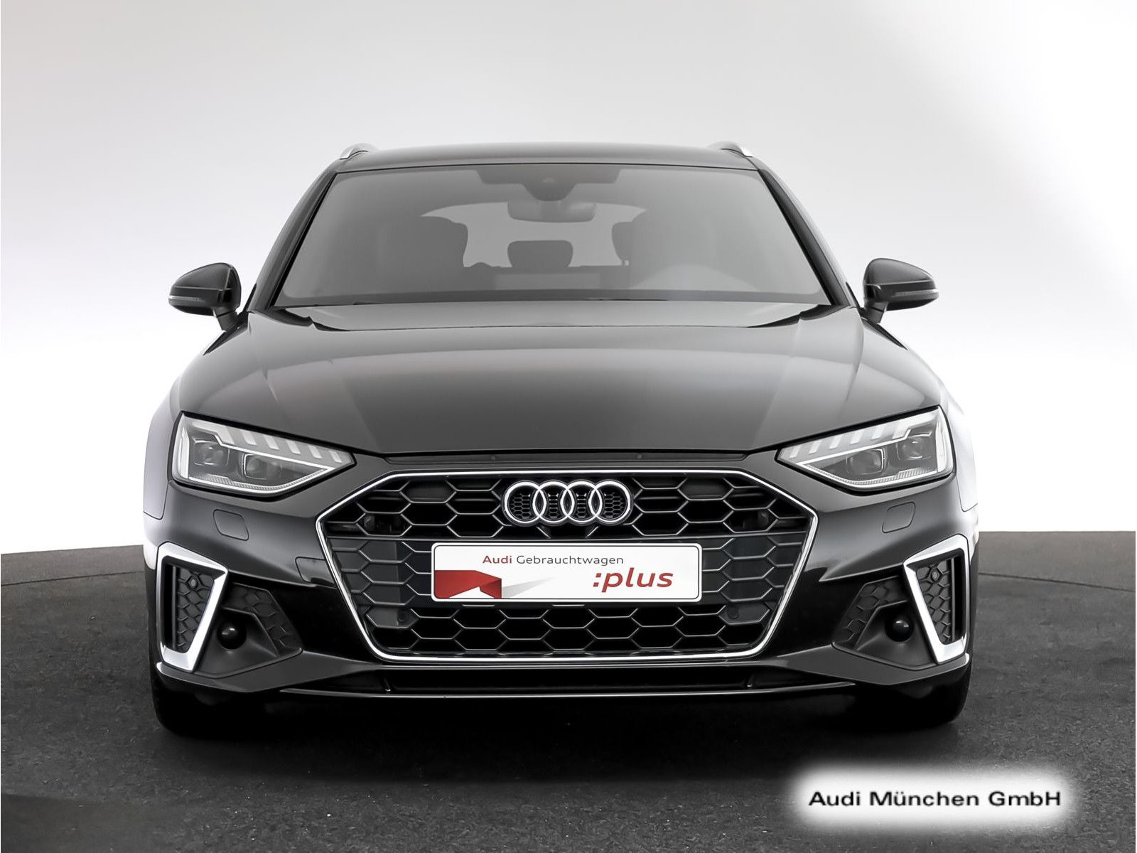 Audi A4 2024 г. Чёрный, пробег 55955 км