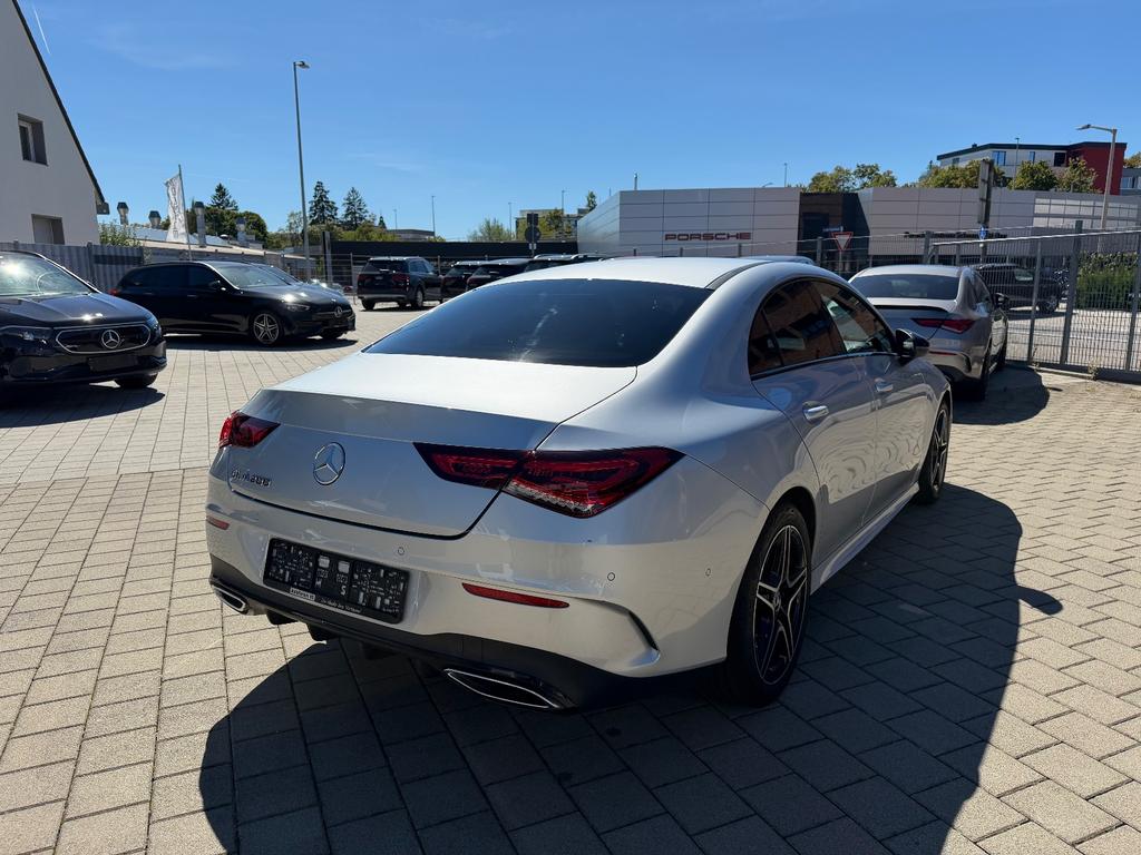 Mercedes-Benz CLA 200 2023 г. Серебристый, пробег 41970 км