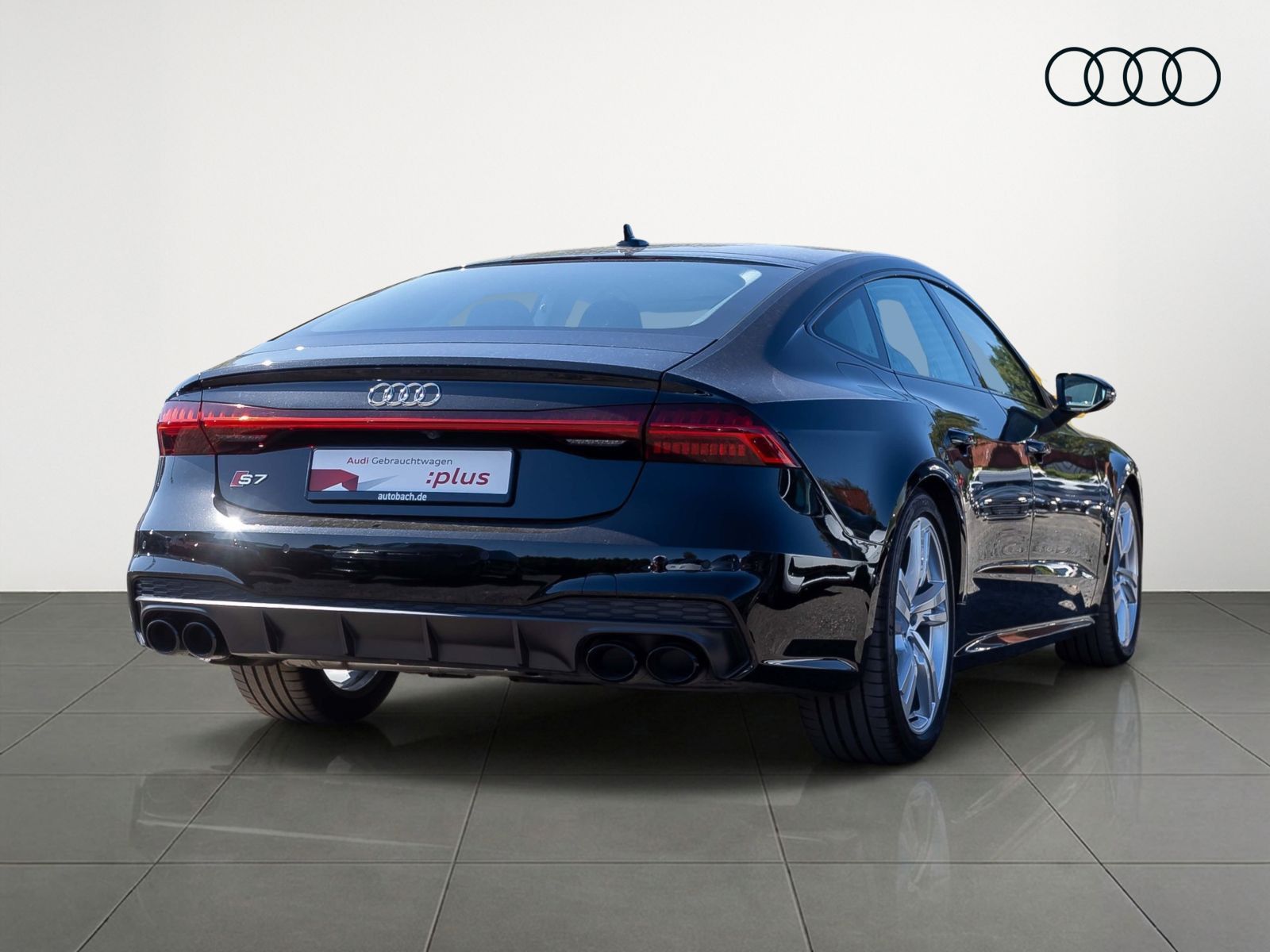 Audi S7 2023 г. Чёрный, пробег 22120 км