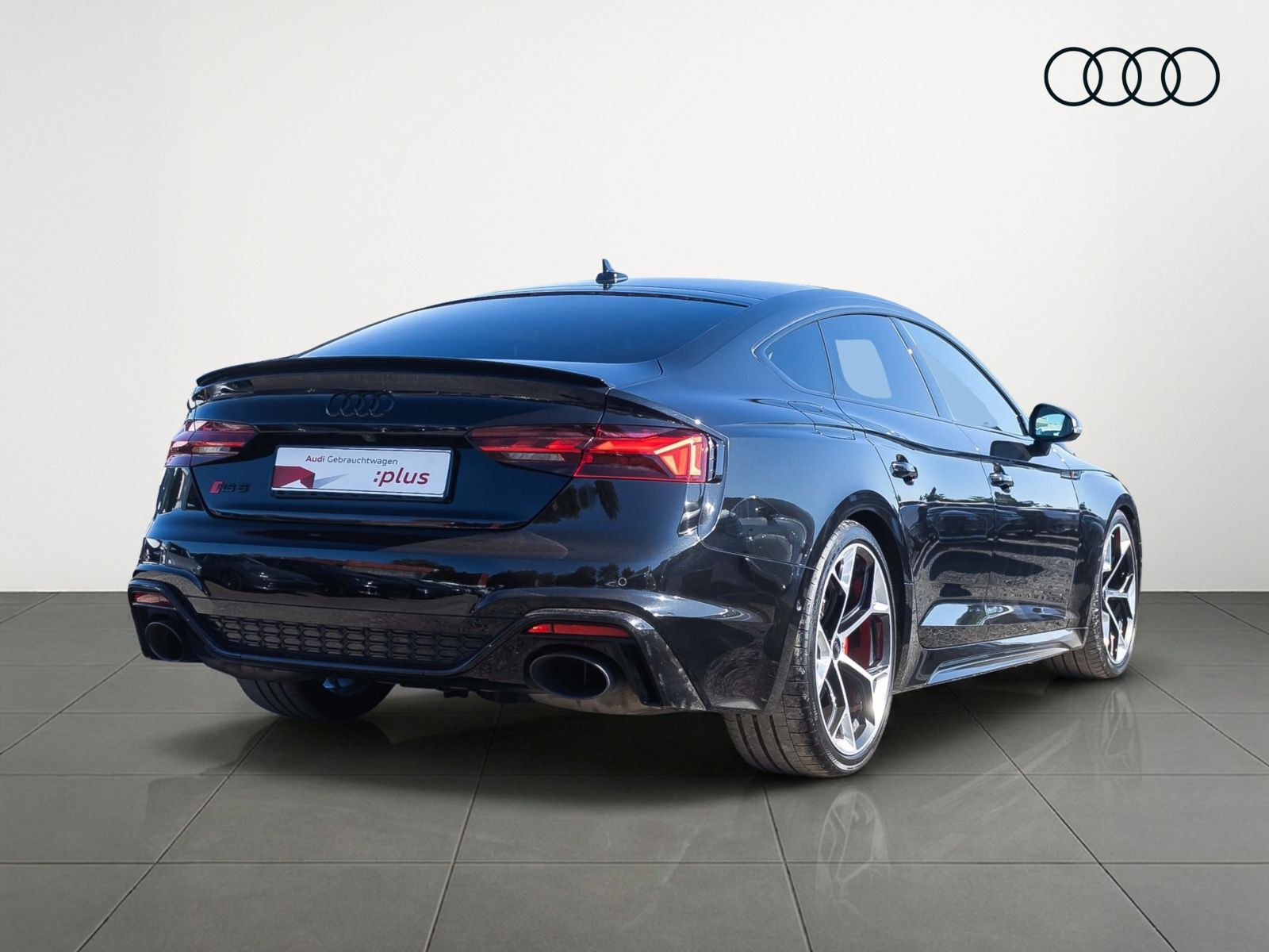 Audi RS5 2024 г. Чёрный, пробег 27710 км