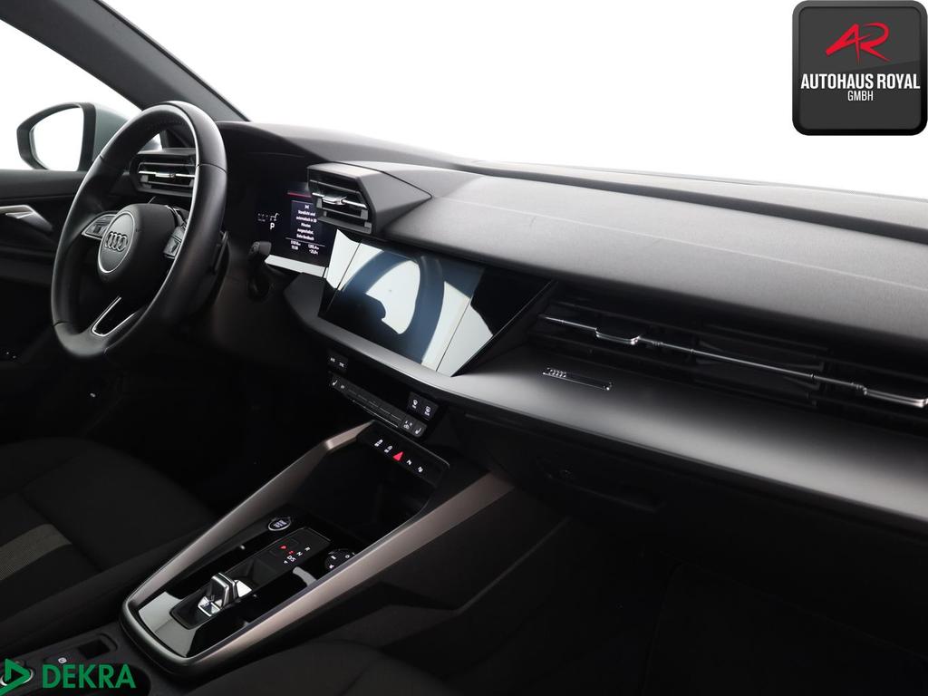 Audi A3 2023 г. Серебристый, пробег 50000 км